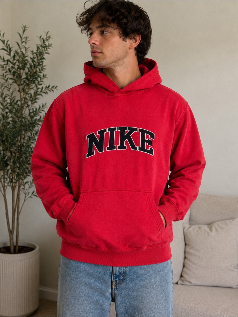 Vintage Y2K Nike Spellout Hoodie Red Pullover Sweatshirt Men’s Large
